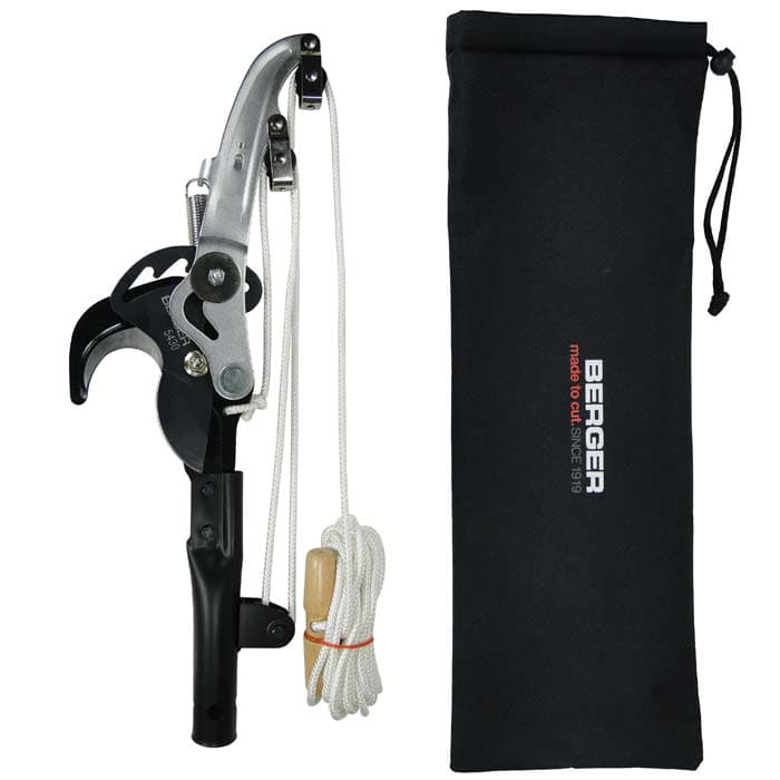 ArboRapid crawler shears from Berger with black cutting head, silver lever mechanism, white rope with wooden handle and black carrying bag with red Berger logo and lettering "made to cut since 1919"