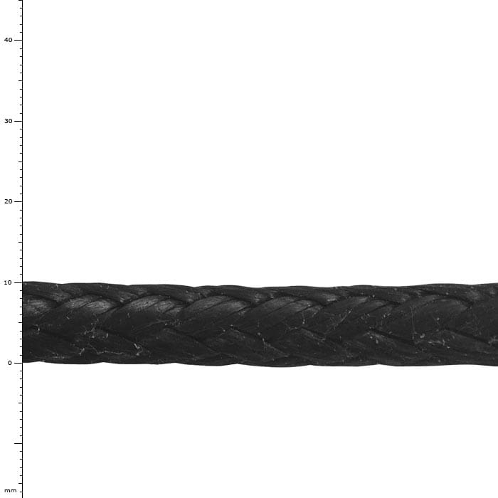 boa 8 t Dyneema black, close-up of black braided rope with measurements in the background