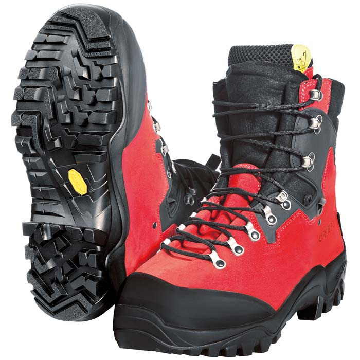 Zermatt GTX mountain boots in red and black, with coarse black profile sole and yellow logo on the sole