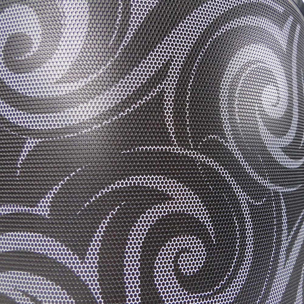PROTOS® Visor Special Edition Close-up of Black Mesh with Silver Swirl Patterns