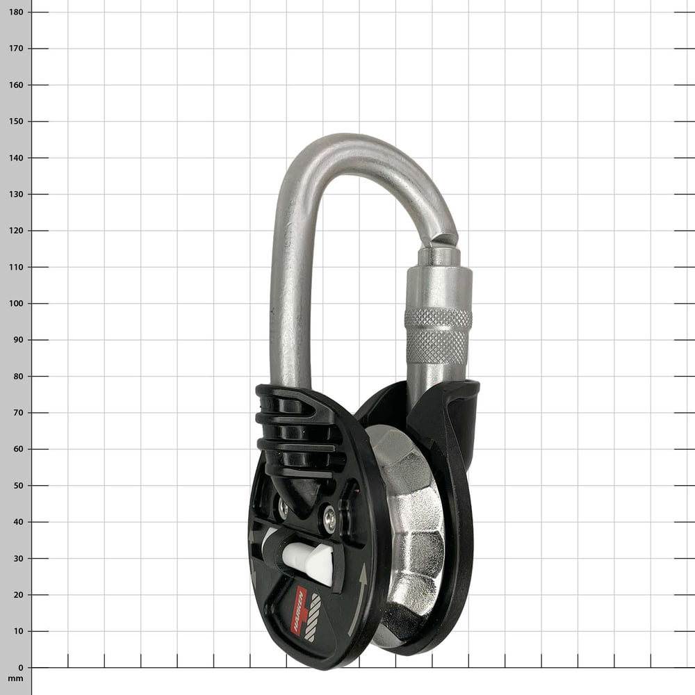 Snatchet 65 Ratchet by Harken with silver carabiner and black plastic housing, view diagonally at the front