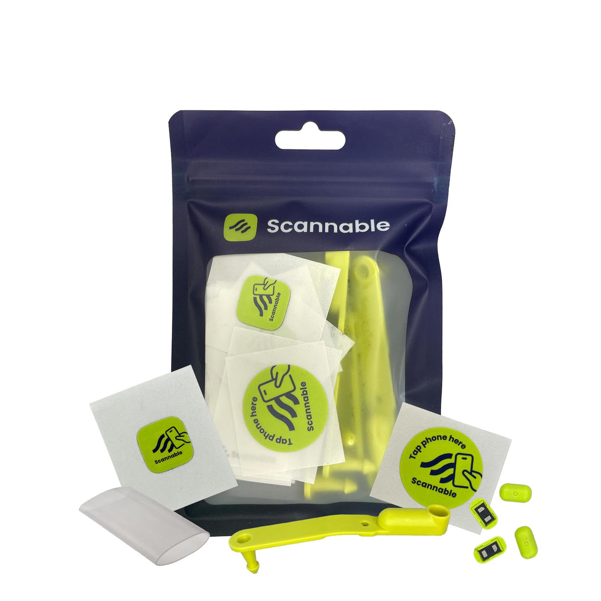 Climber Pack NFC Tag in a blue packaging with yellow plastic parts and green stickers with the Scannable logo