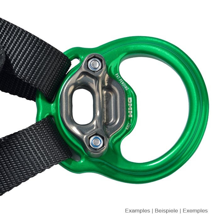 treeMOTION Evo lanyard, grey metal part attached to green ring and black strap with two screws