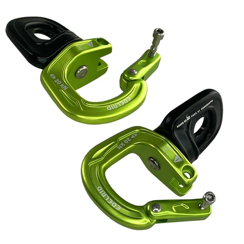 Cupid Swivel Mix by Edelrid, two green and black carabiners with open clasp, lying on a white background