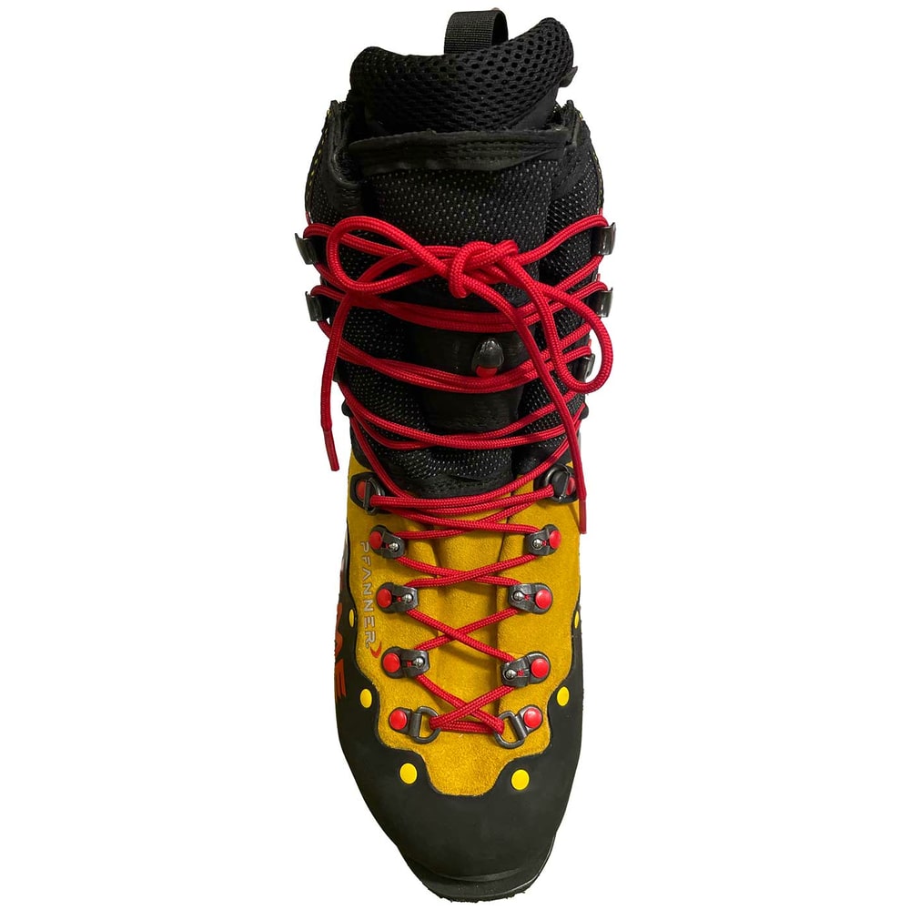 Zugspitze Extreme mountain boots in yellow and black with red laces, top view