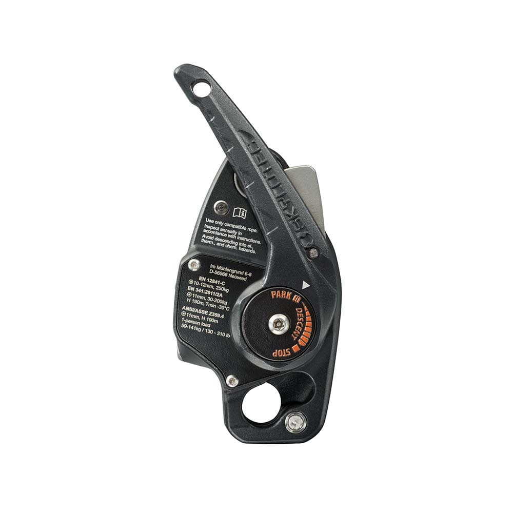 Sirius by Skylotec, back of the black rope device with lever, technical specifications and orange dial