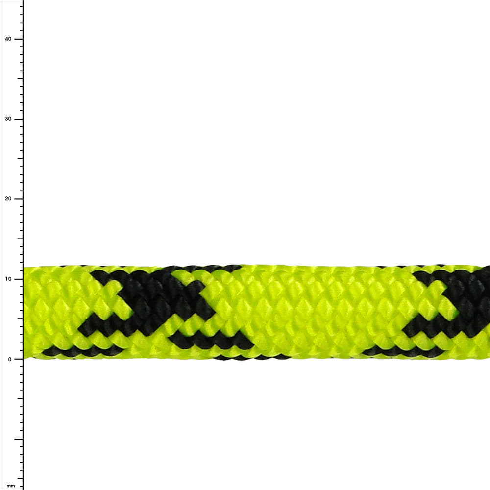 Safe Plus rope in yellow with black patterns, close-up of rope structure