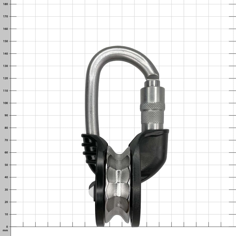 Snatchet 65 Ratchet by Harken with silver carabiner and black plastic housing, side view