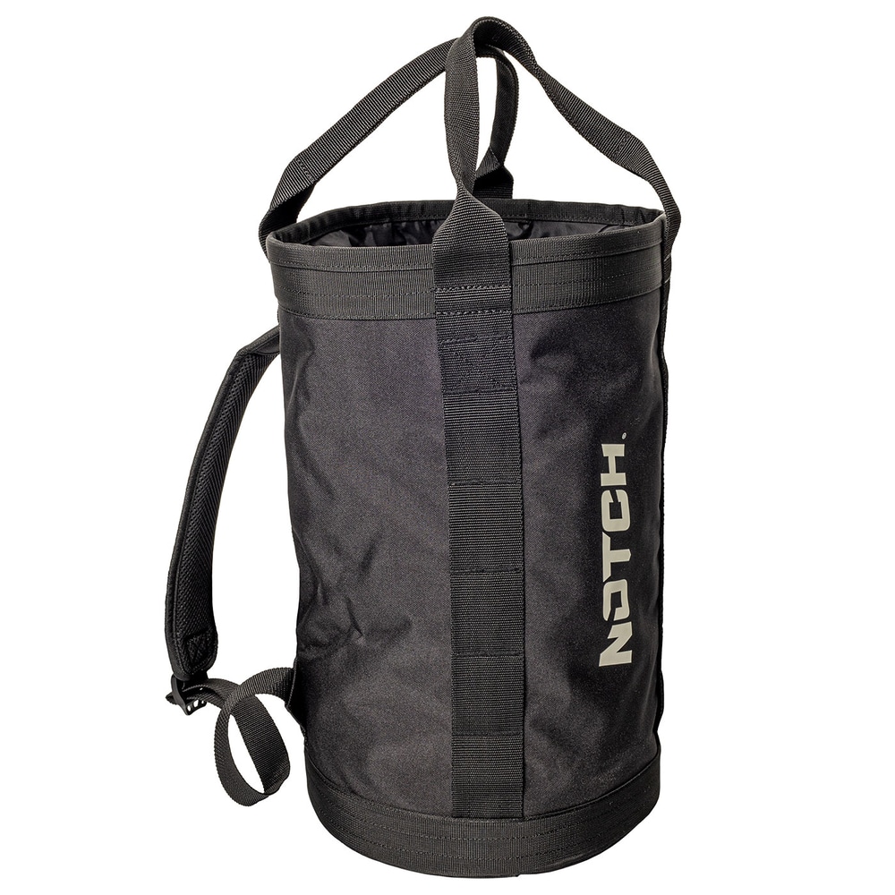 Pro 450 Bag, black bag with two carrying straps and a padded shoulder strap, manufacturer's notch, logo lettering on the side