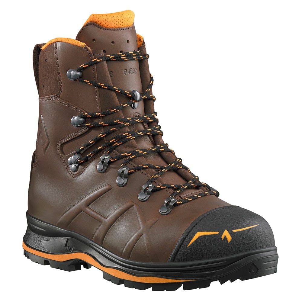Trekker Mountain 2.0 brown mountaineering boot with black and orange sole, orange-black laces and padded orange lining, manufacturer's name not visible