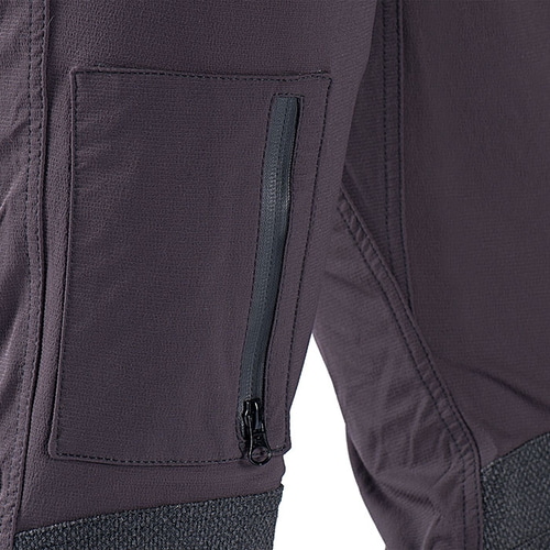 SIP climbing pants, close-up of a side pocket with black zipper and fine texture of the fabric