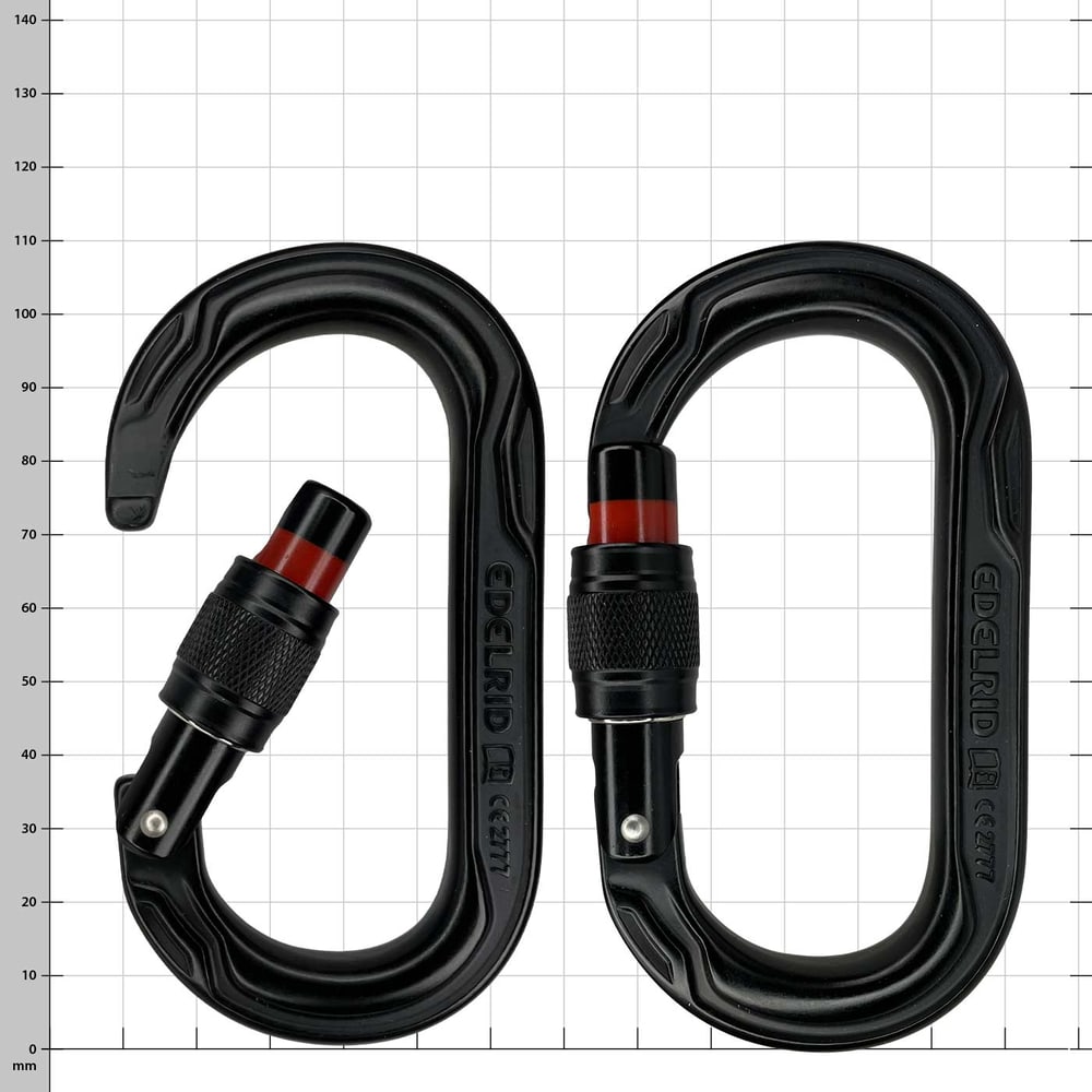 Oval Power 2500 Screw by Edelrid, two black oval carabiners, one open with red retaining ring, the other closed, both with screw cap and fine knurling on the breech